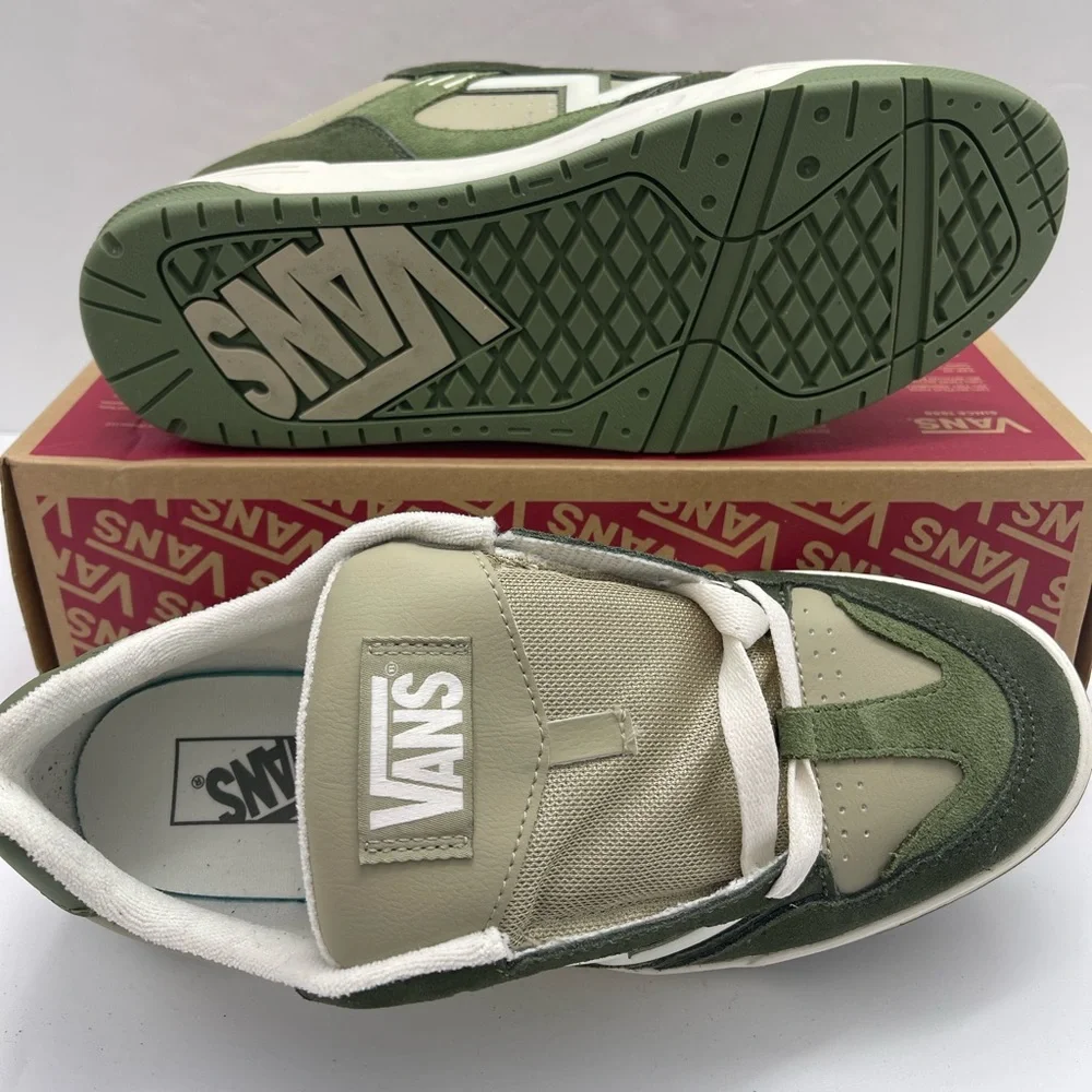 Vans Men’s 10.5 Upland
Green/Multi
VN000D1HBGK Skate Sneakers - Picture 3 of 16